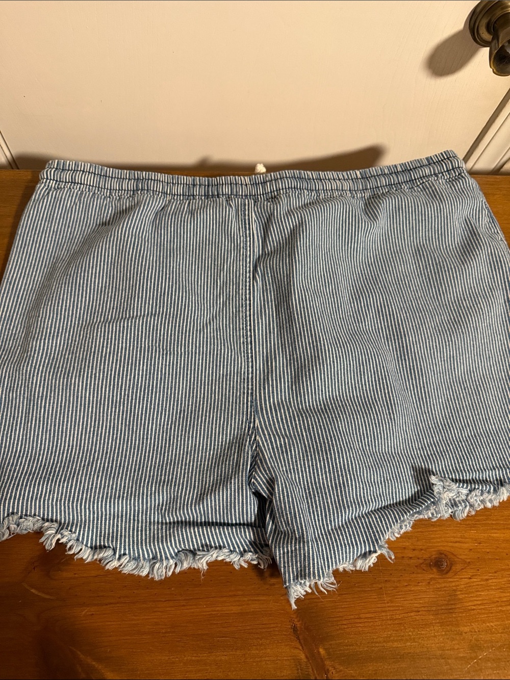 wild fable Blue and White Pinstripe Drawstring Jean Shorts with pockets - Picture 4 of 7